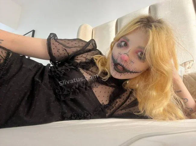 18+ Свежий слив видео блогерши Сплитика
