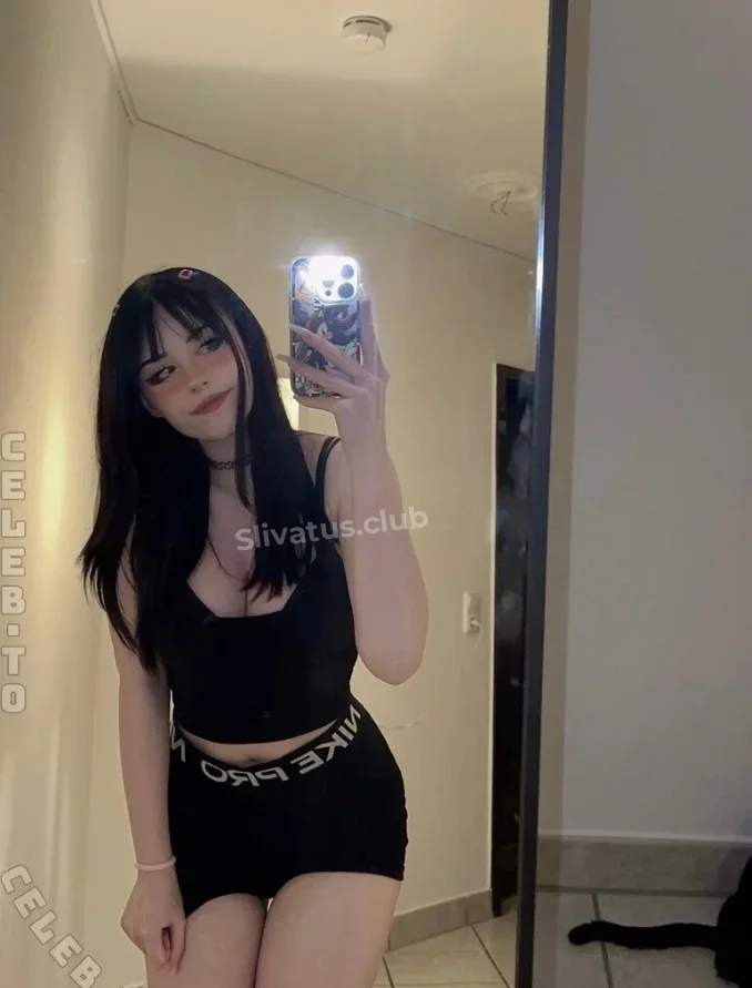 Без цензуры Слив модели Shadowifey