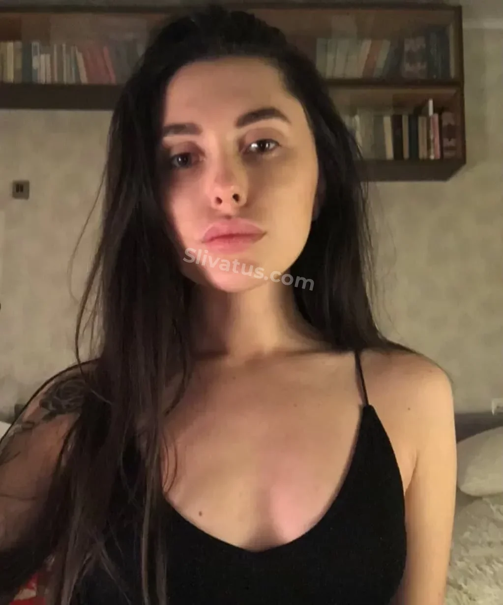 Ева Карицкая (Карина Мельничук)