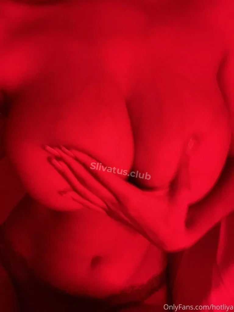 Для взрослых Слив блогерши Lidu Sya (Hotliya) 18+