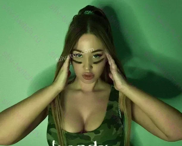 Эксклюзивный Горячее фото тиктокерши Westy (natasha.westyy)