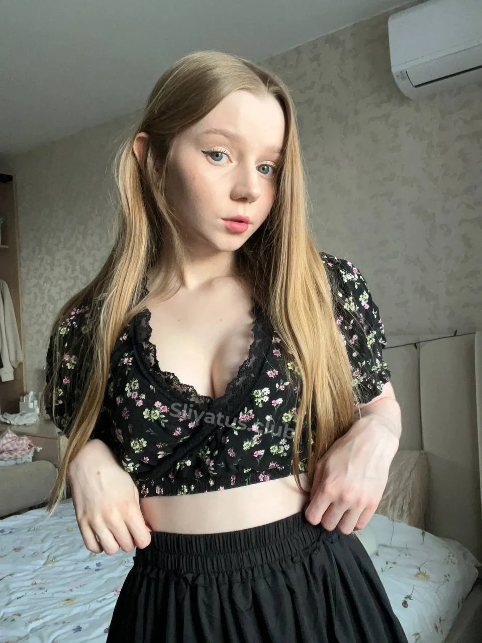 Эксклюзивный HD фото слива тиктокерши linalissun (liinaliiis)