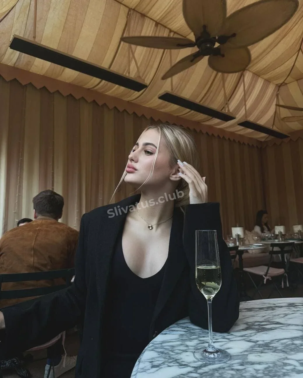 Эксклюзивный Слив секс блогерши Арина Савастру