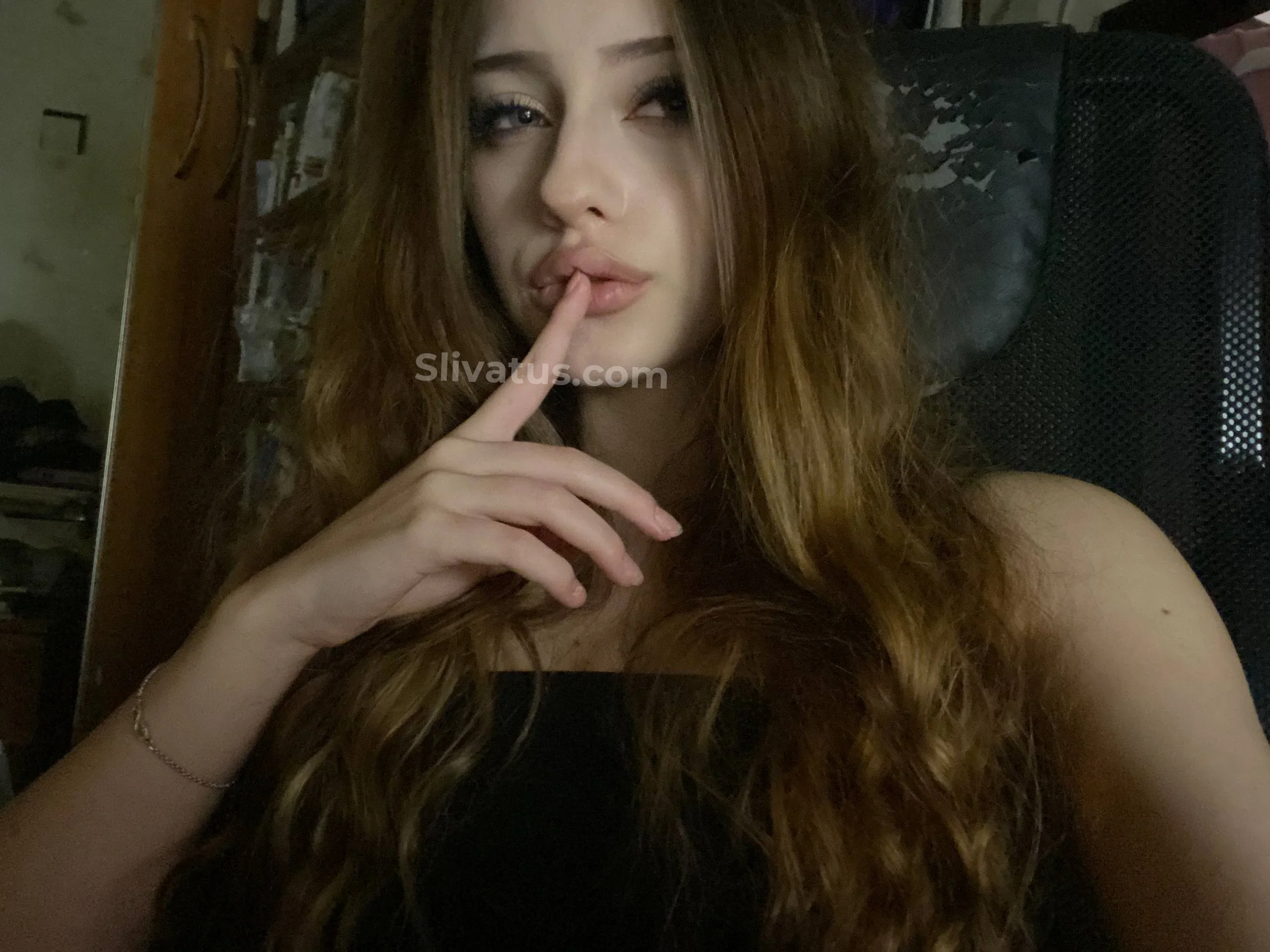 HD Слив голой тик токерши Киса Мионова