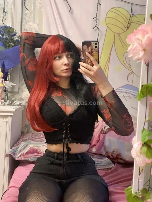 HD Слив интимного фото модели morticia_cos (Mia_green_tea)