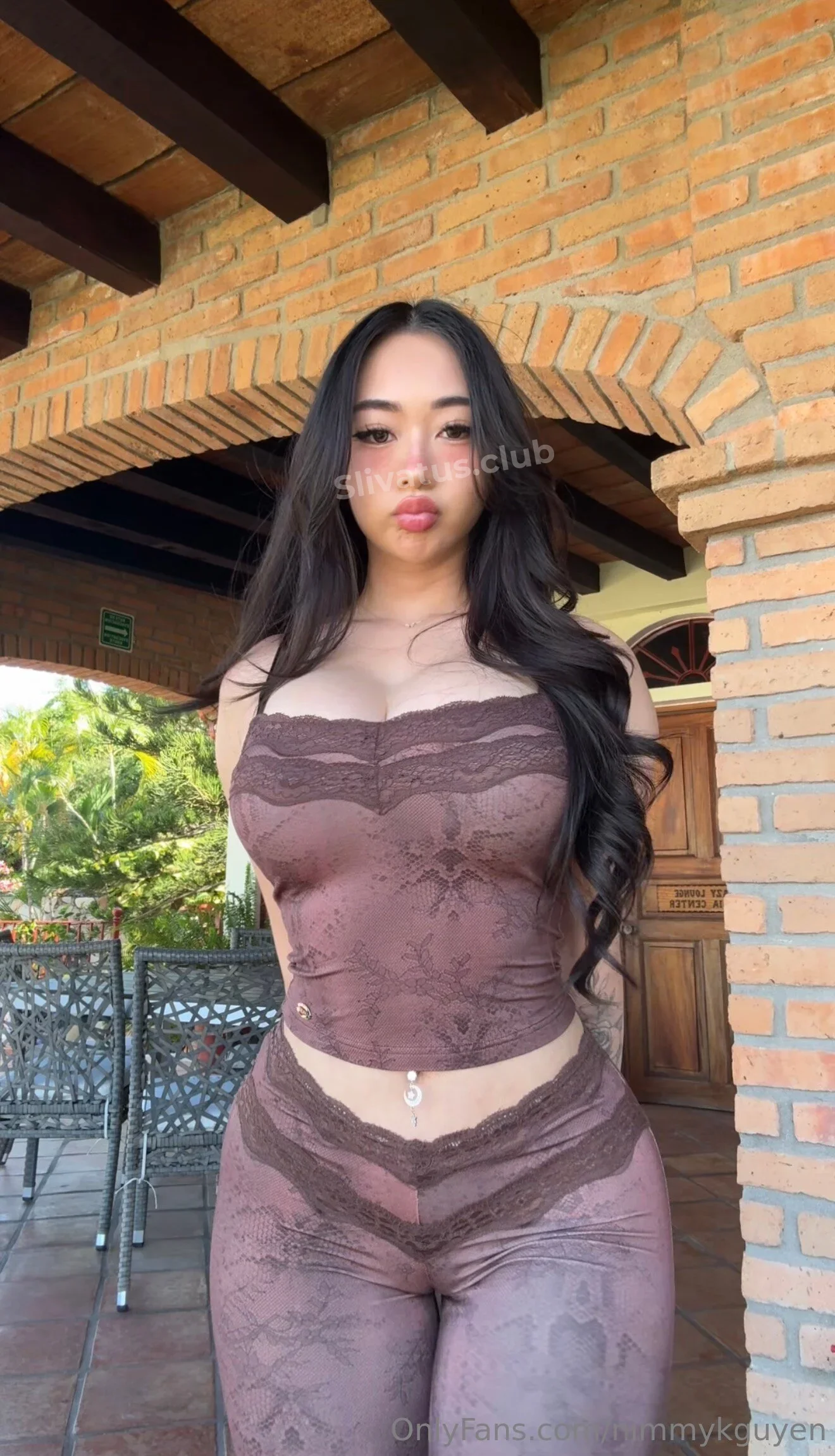 Слив блогерши Голая Kimmy (nimkguyen) слив фото и видео 18+