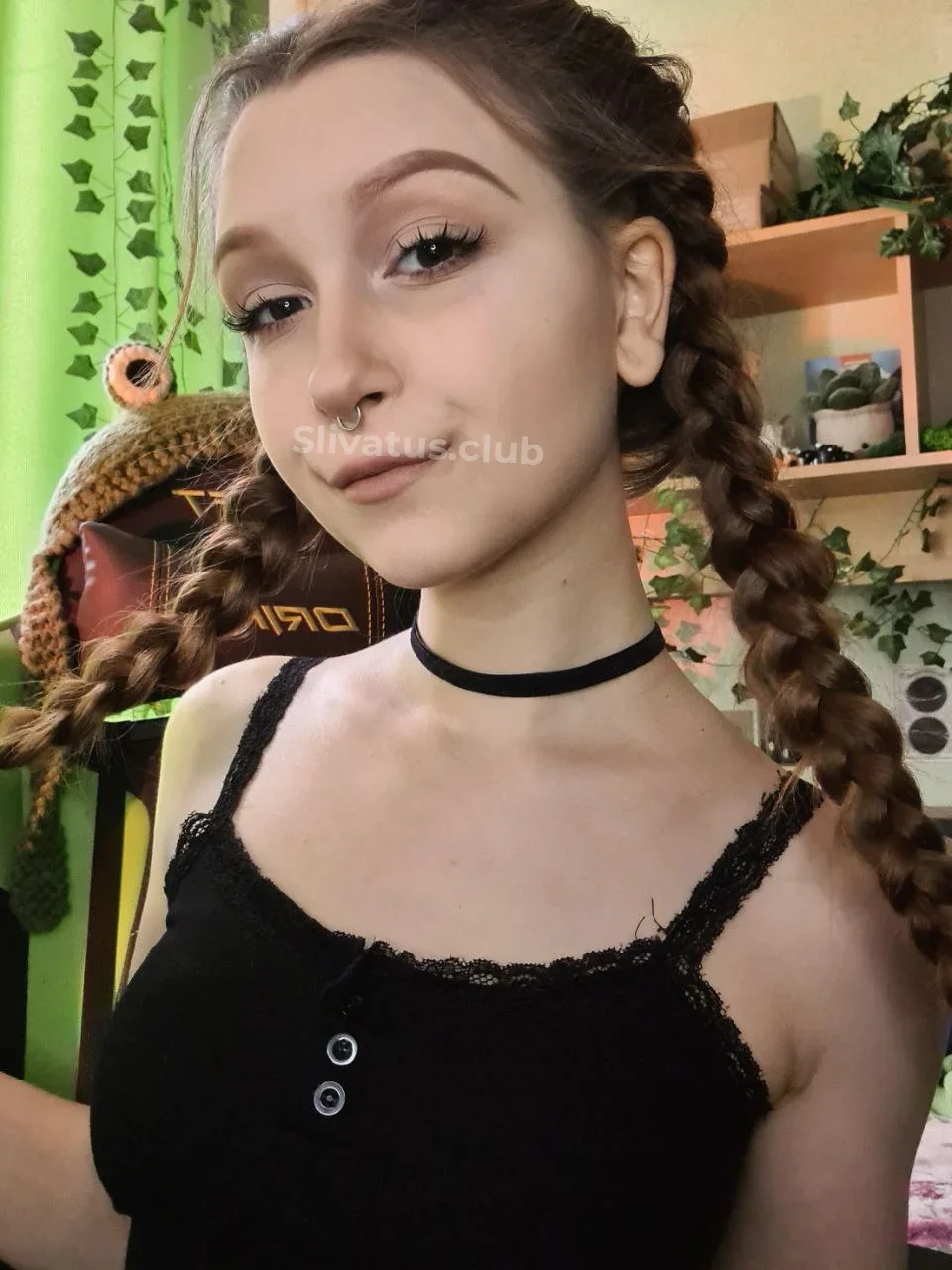 Интимный Эксклюзивный слив тиктокерши yakorka (якорка)