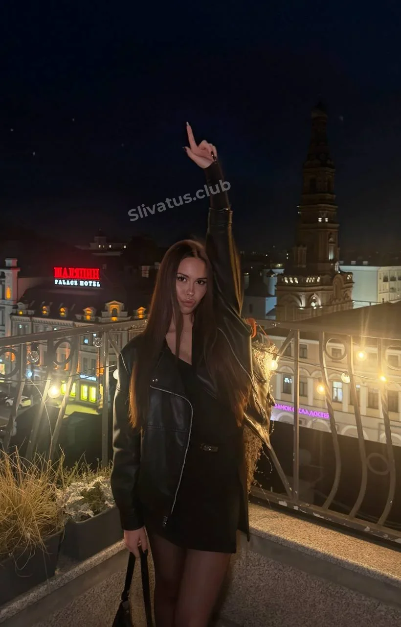 Интимный HD фото слива тиктокерши kamilysha (Камилюша)
