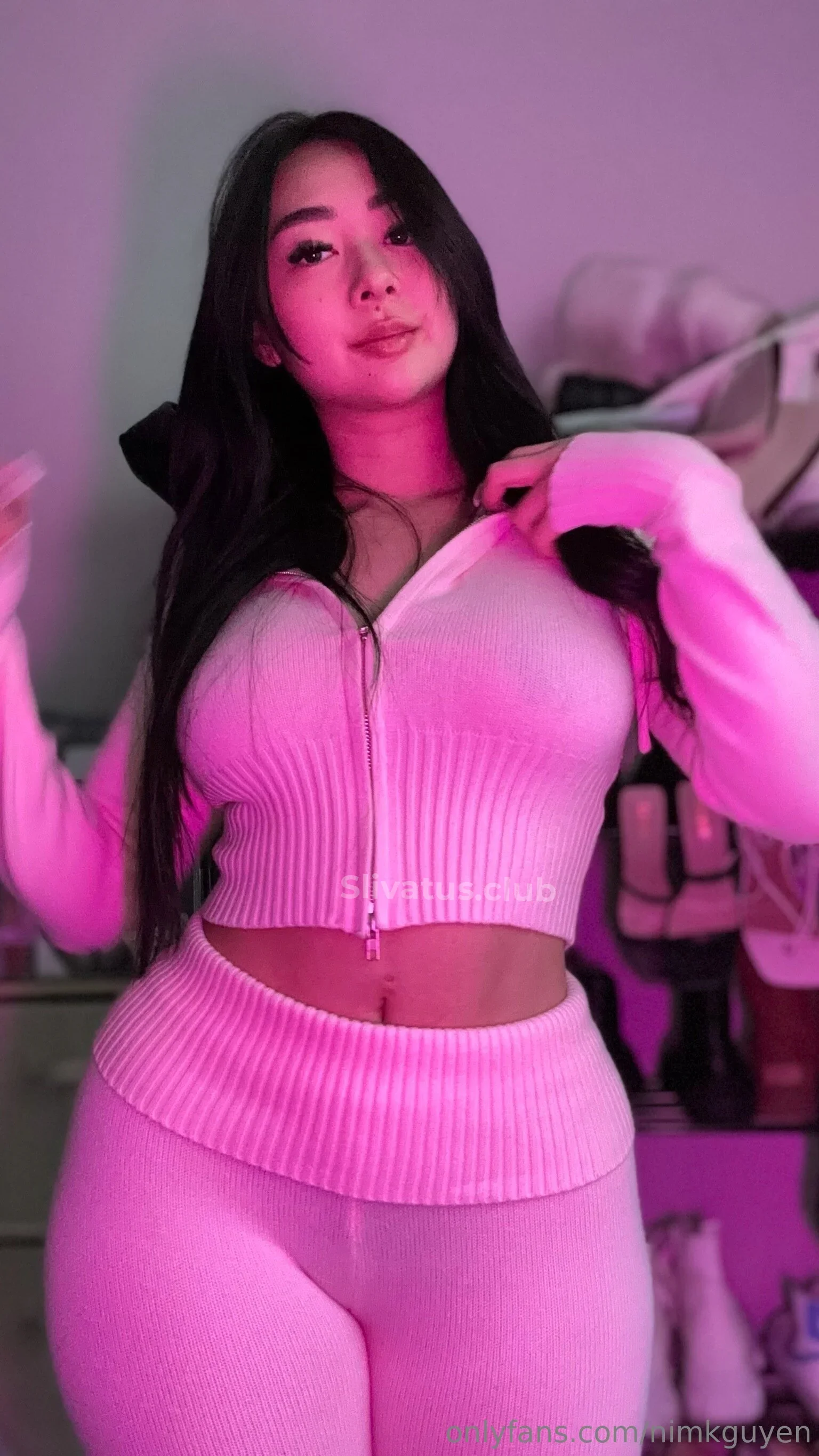 Интимный Kimmy (nimkguyen) тиктокерша без одежды