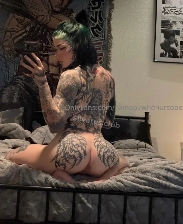 Интимный Слив секс модели comeovwhenursober (asta suffers)