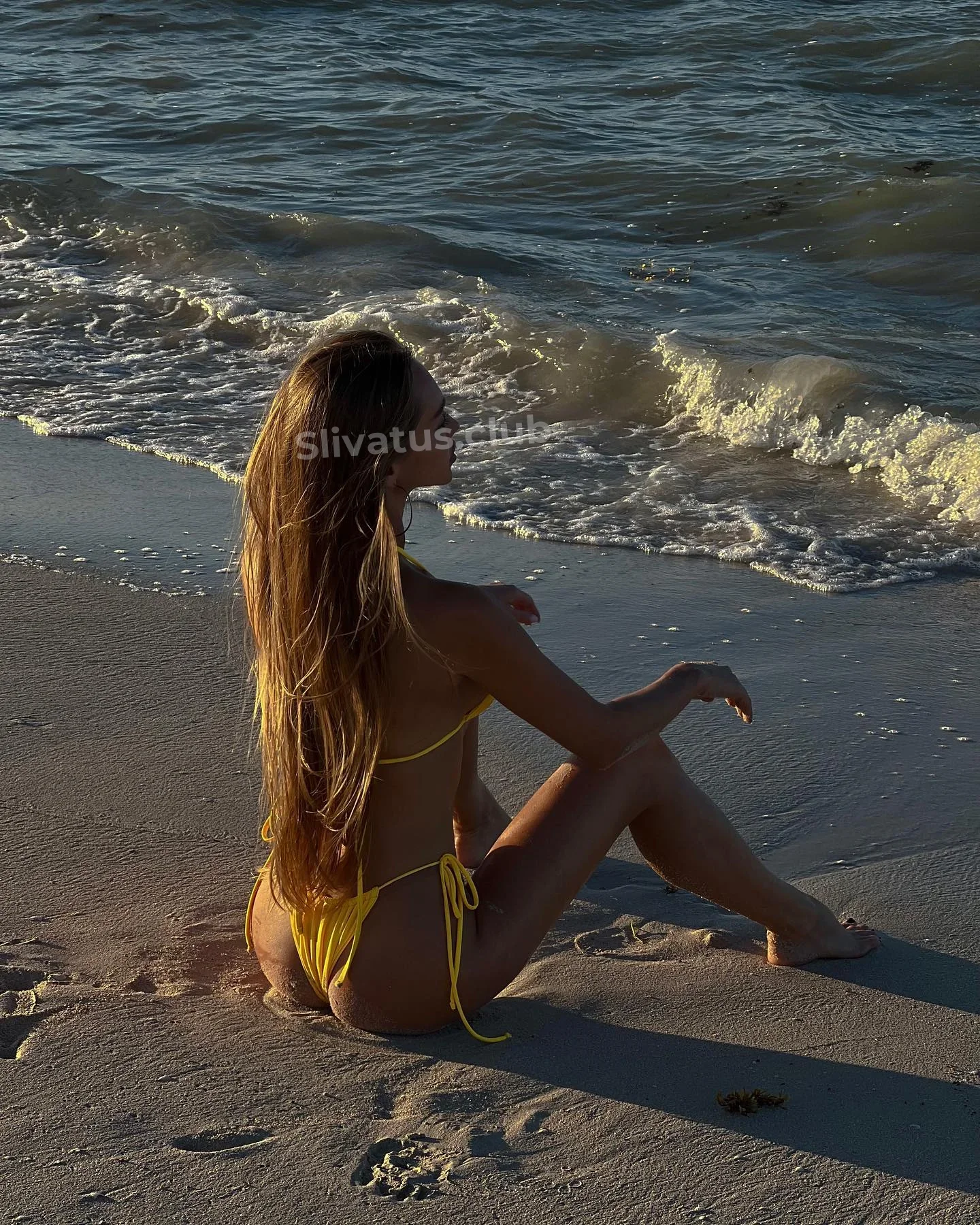 OnlyFans Эротическое фото тиктокерши tatiesunshine