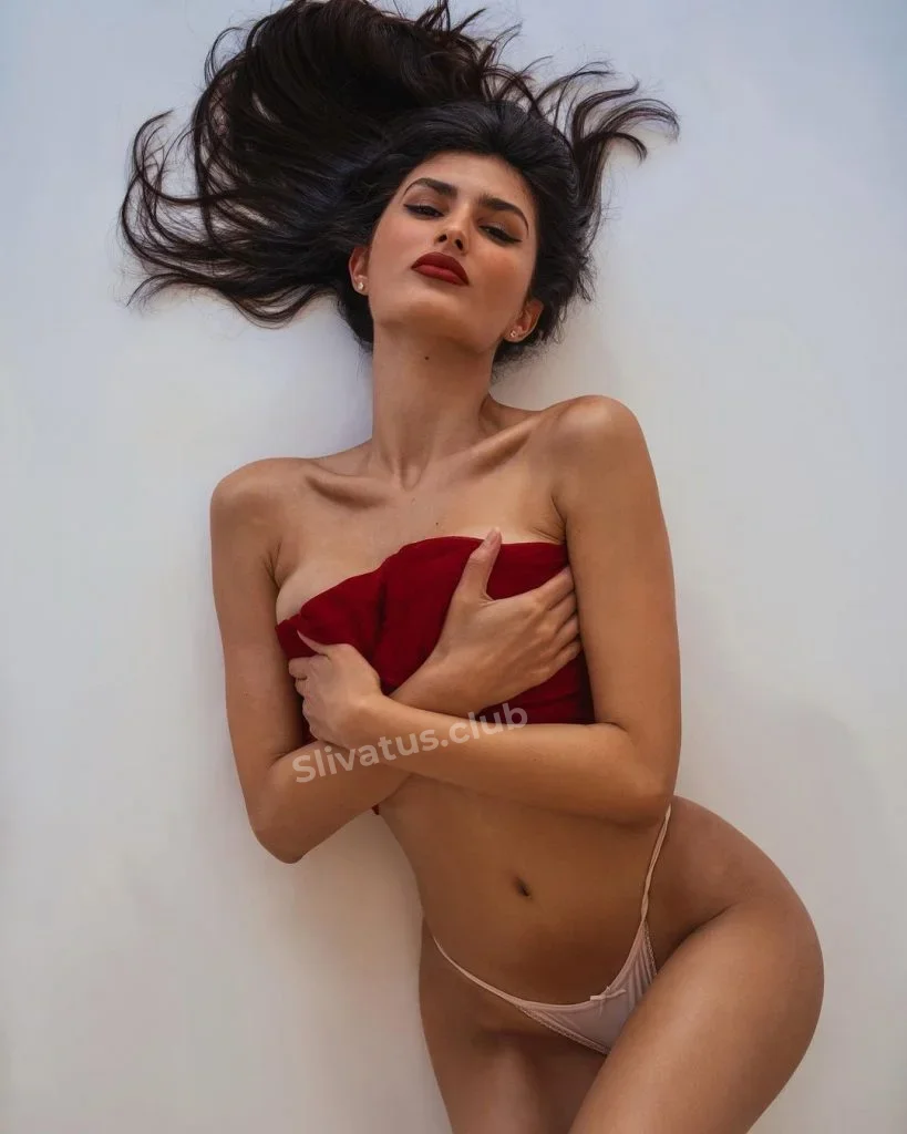 OnlyFans Горячее фото тиктокерши Яэль Коэн Арис
