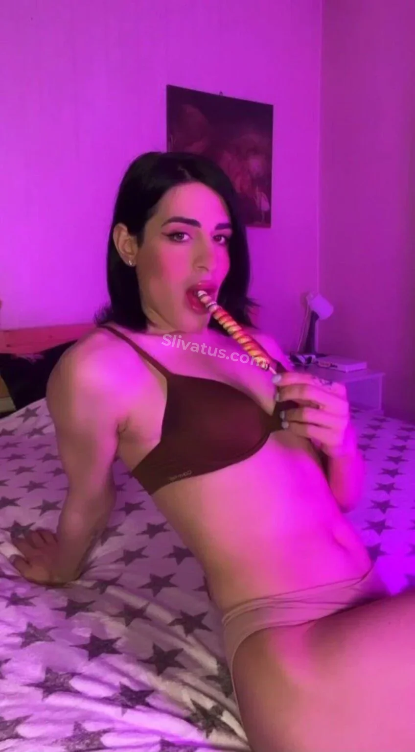 OnlyFans Хилми Форкс - голая блогерша слив