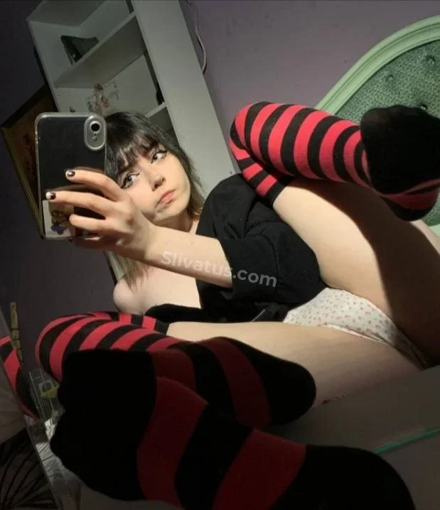 OnlyFans Слив модели Соня Сквиртик (sqwrtick)