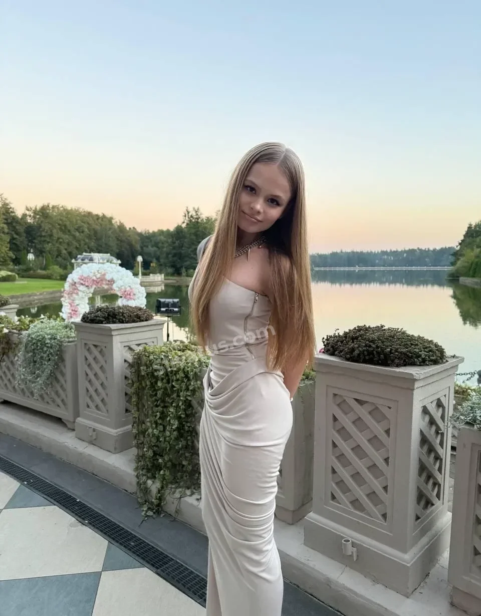 OnlyFans Слив русских блогерш Милана Стар (Milana Star)