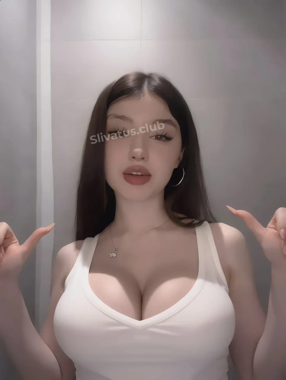 OnlyFans Утечка фото тиктокерши alissaayours (alisyoungi)