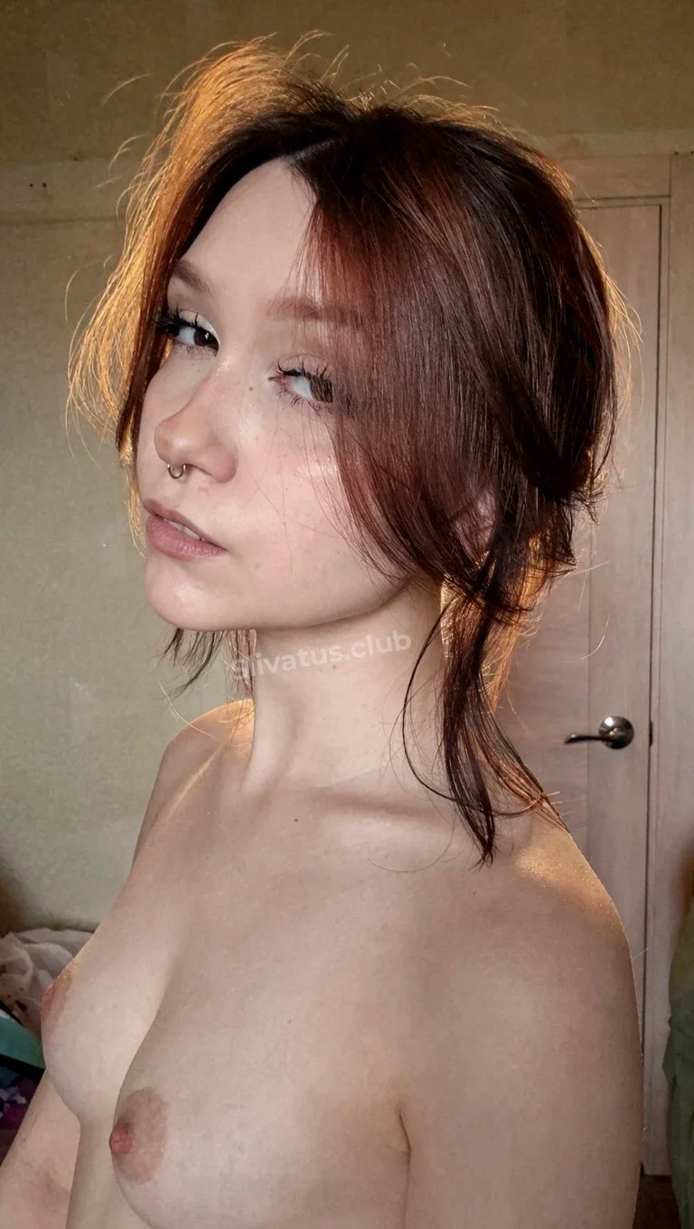 OnlyFans yakorka (якорка) - голая блогерша слив