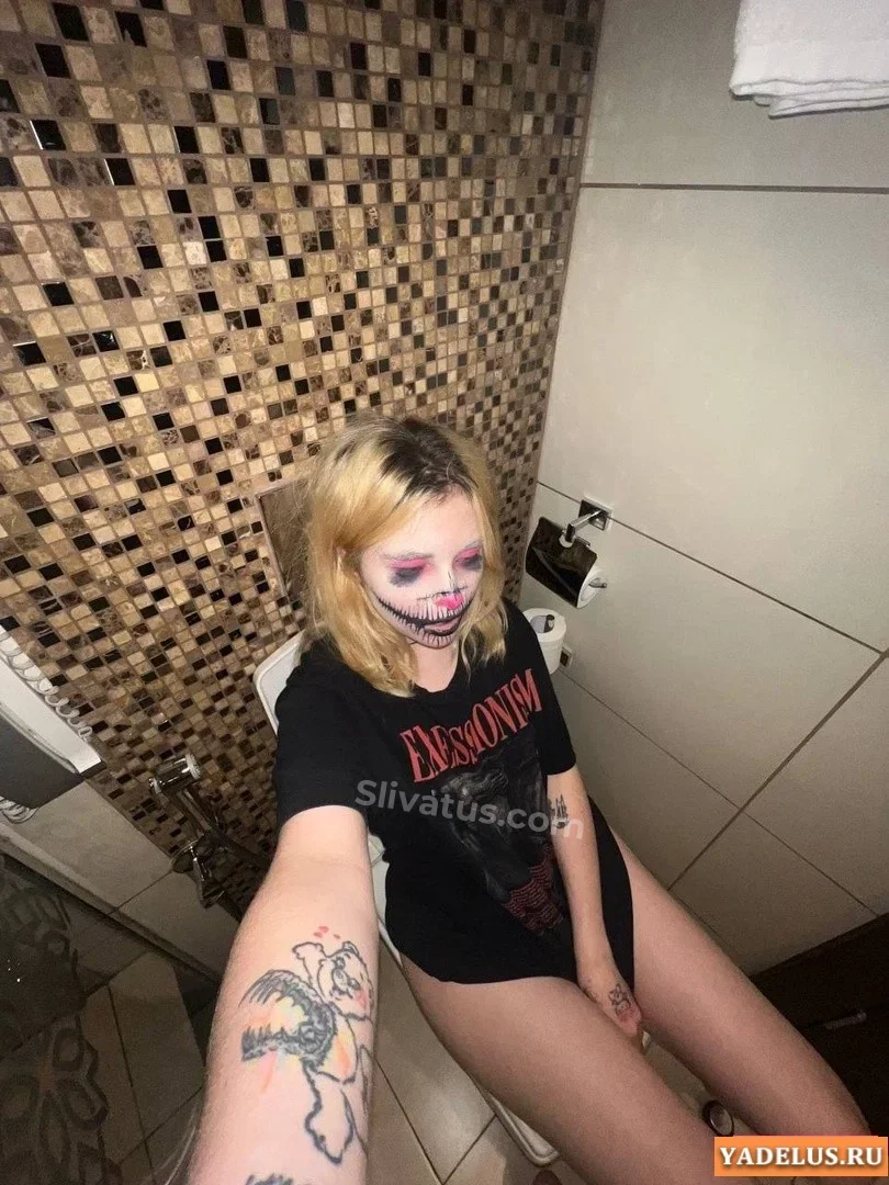 Популярной Слив блогерши Сплитика 18+
