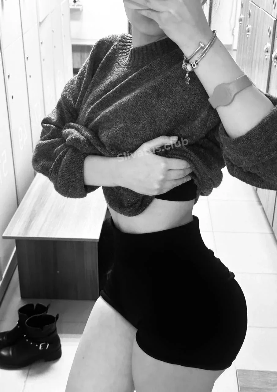 Проверенный Слив тик токерши aneylyve (anelyverst) 18+