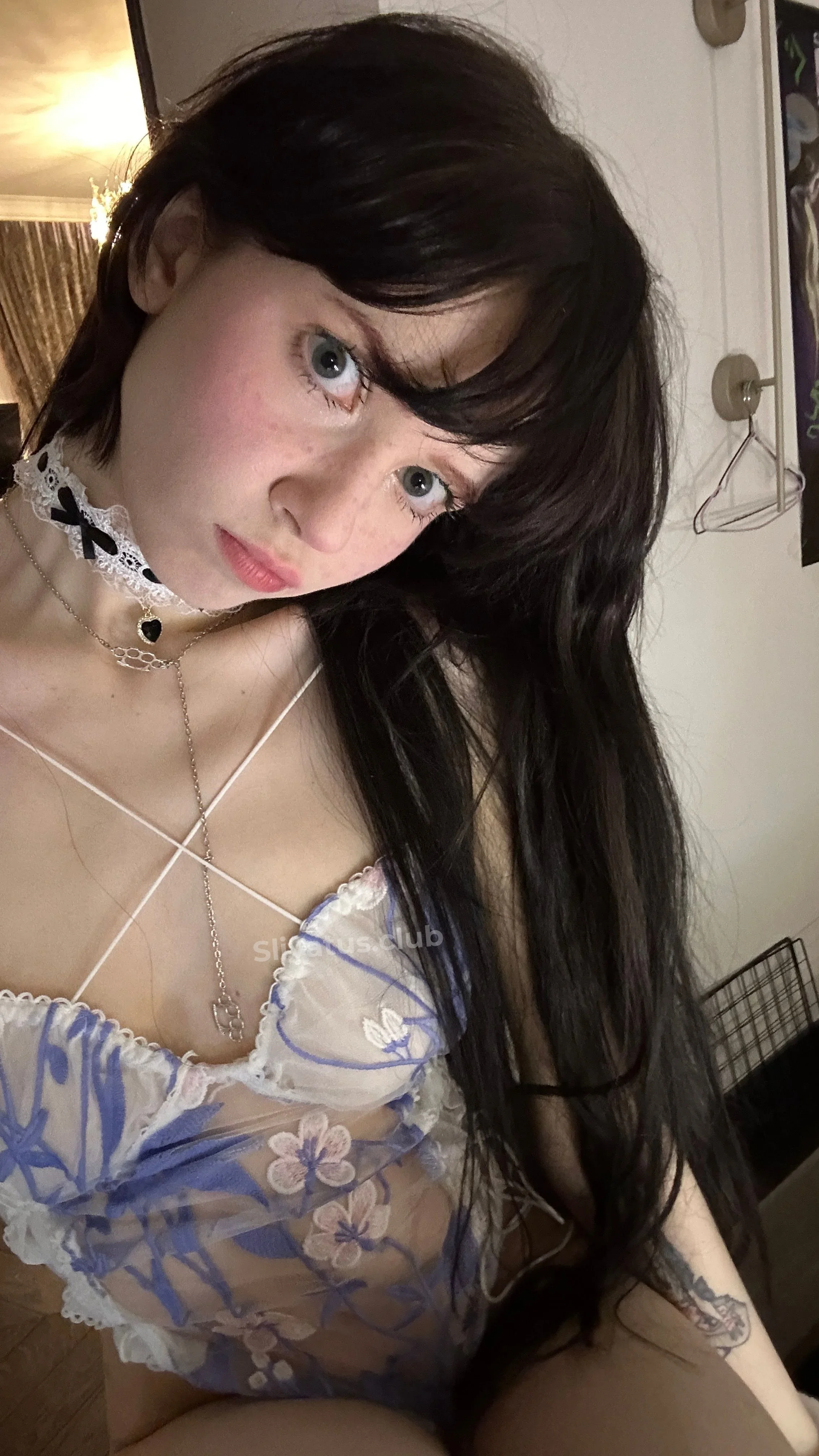 Русской Эротическое фото тиктокерши YourSmallDoll