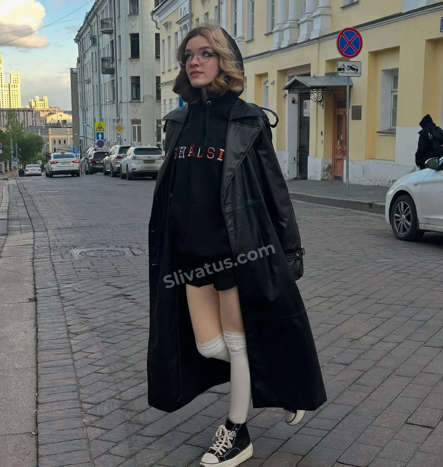 Русской Слив фото тиктокерши shadsi