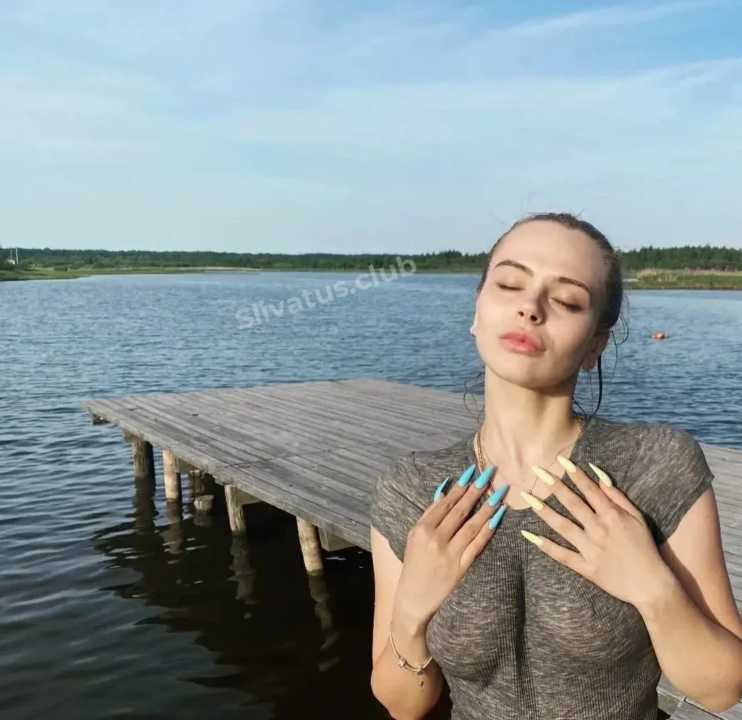 Русской Слив интимного фото блогерши Михалина (Mihalina_)