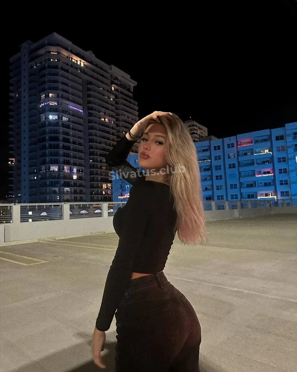 Русской Слив секс блогерши Арина Савастру