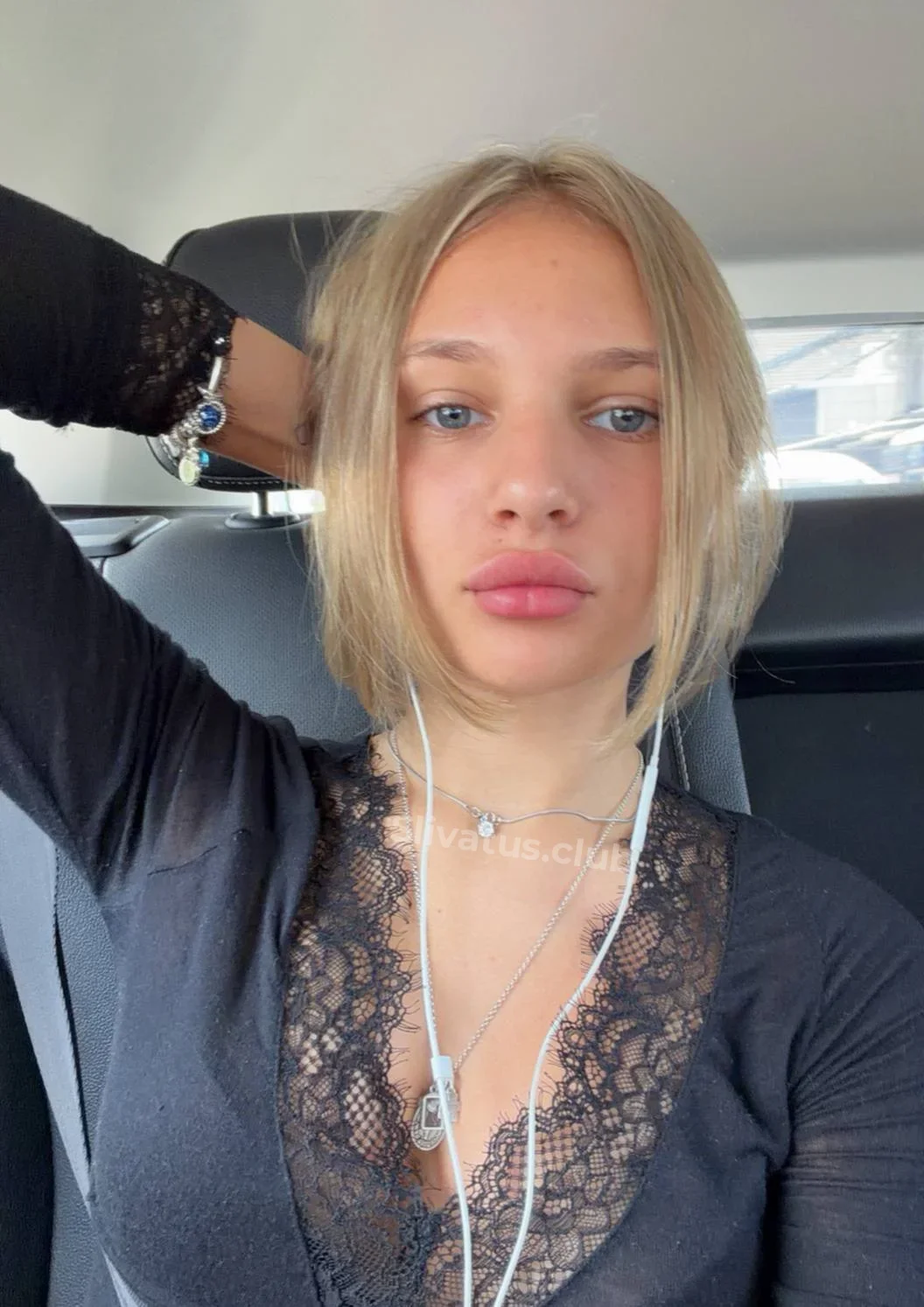 Слив тик токерши Миленка Королевка 18+