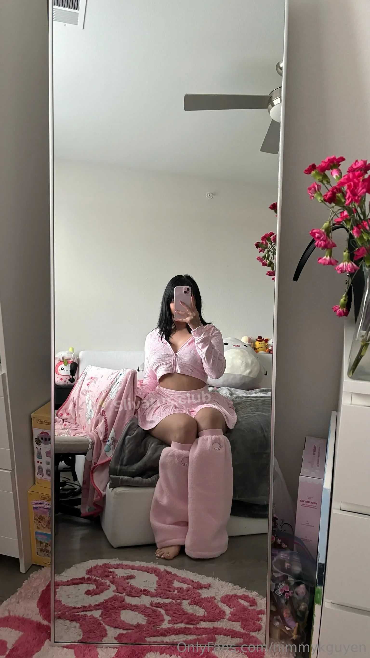 Свежий Слив голой тик токерши Kimmy (nimkguyen)