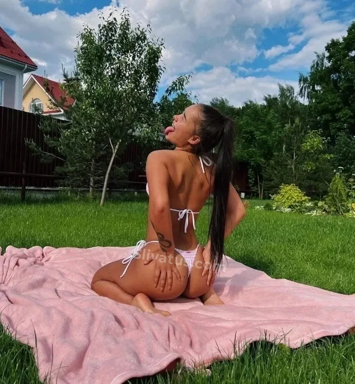 Тикток Горячее фото тиктокерши Катя Голышева