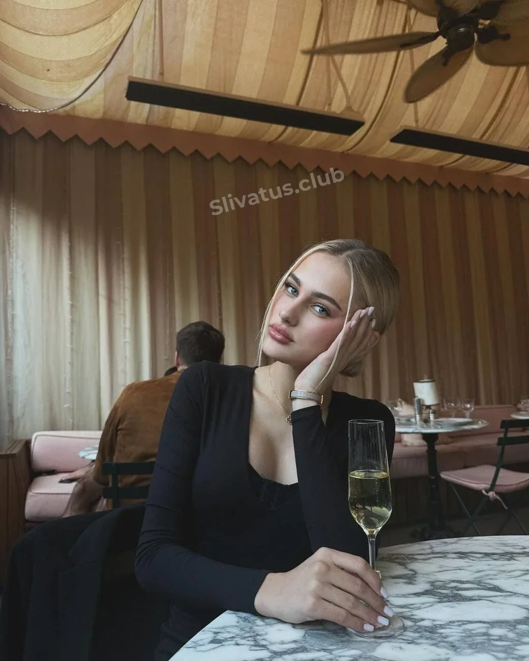 Тикток Слив блогерши Арина Савастру 18+