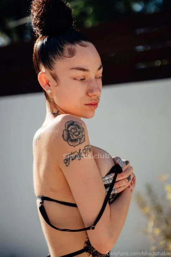 Тикток Слив секс звезды Bhad Bhabie