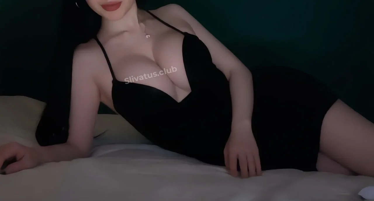 Утечка Фото голой тик токерши alissaayours (alisyoungi)