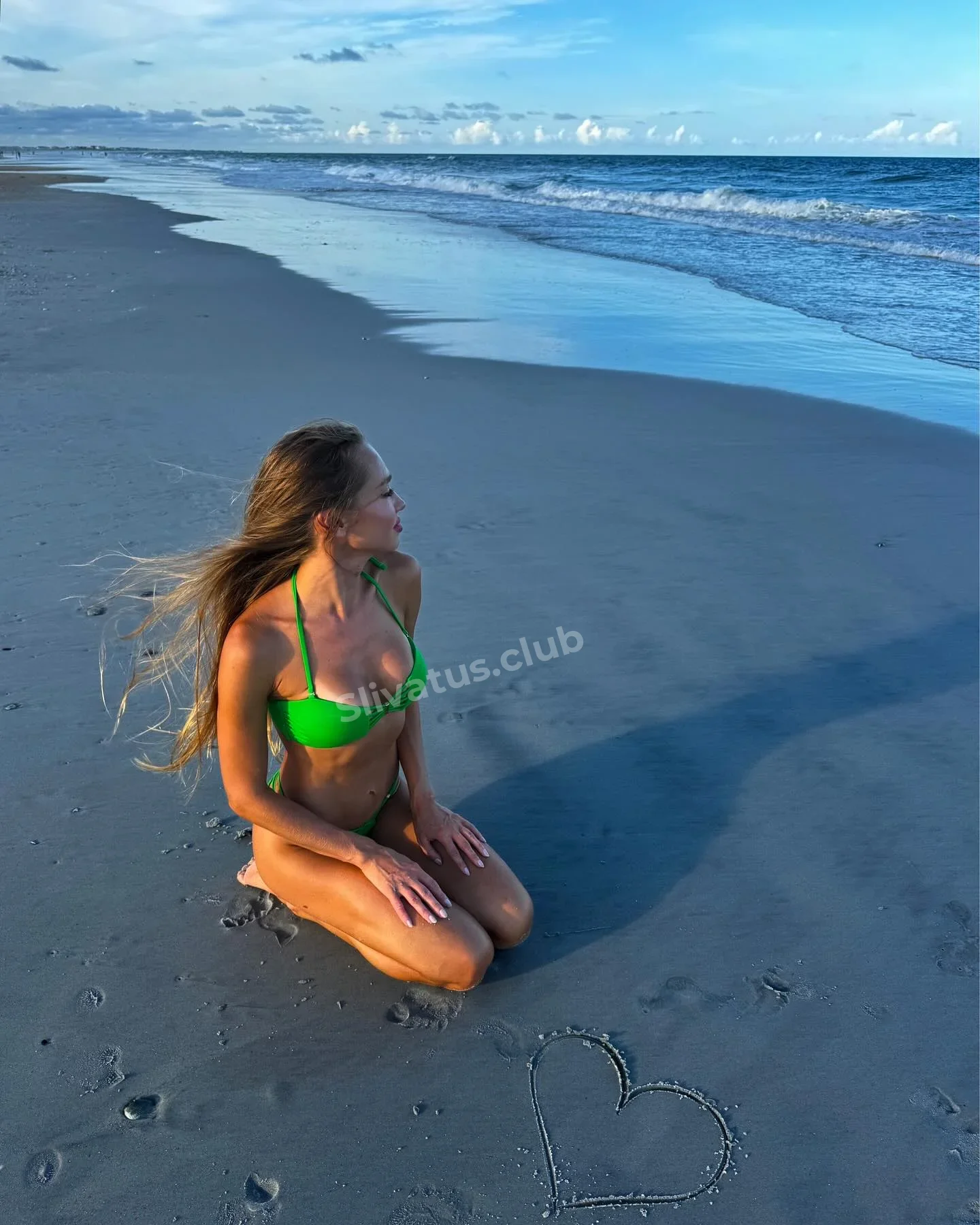 Утечка HD фото слива тиктокерши tatiesunshine