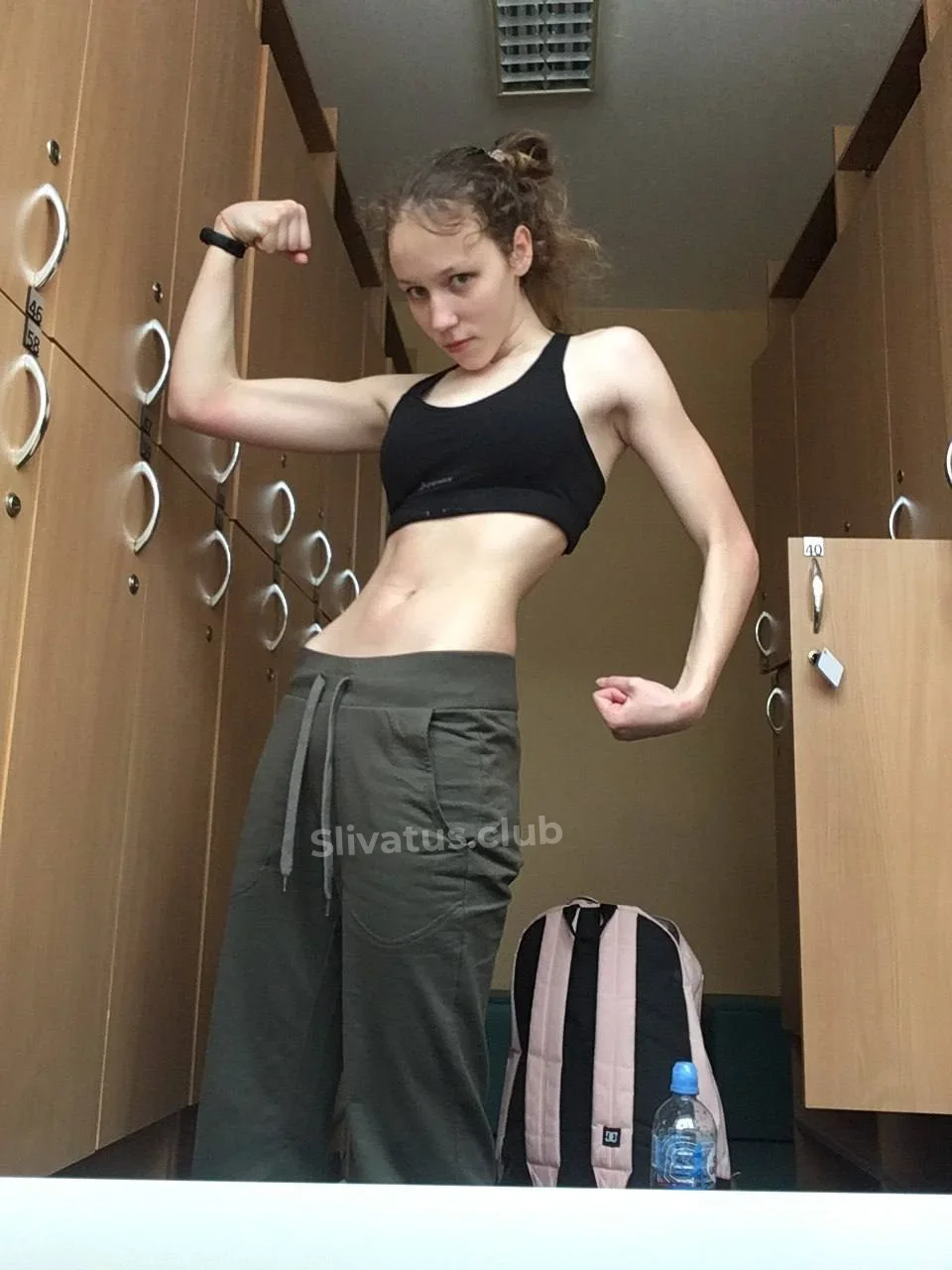 Утечка Mancuura (Манкура) блогерша без одежды