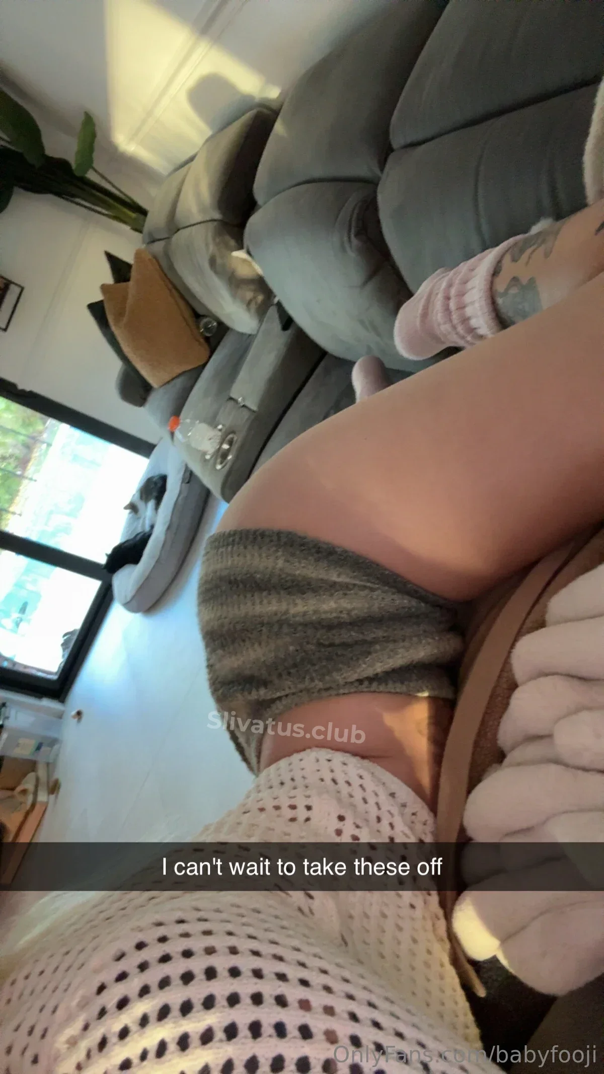 Утечка Слив голой модели Babyfooji