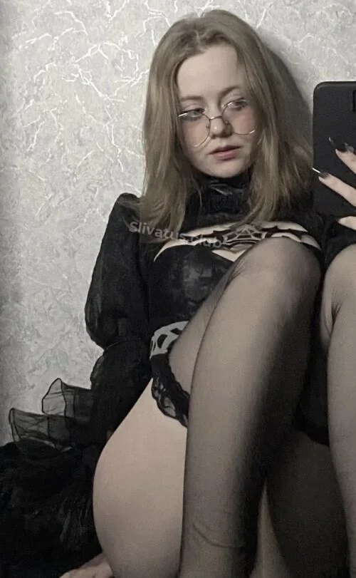 Утечка Слив модели Vwemor (kewweol)