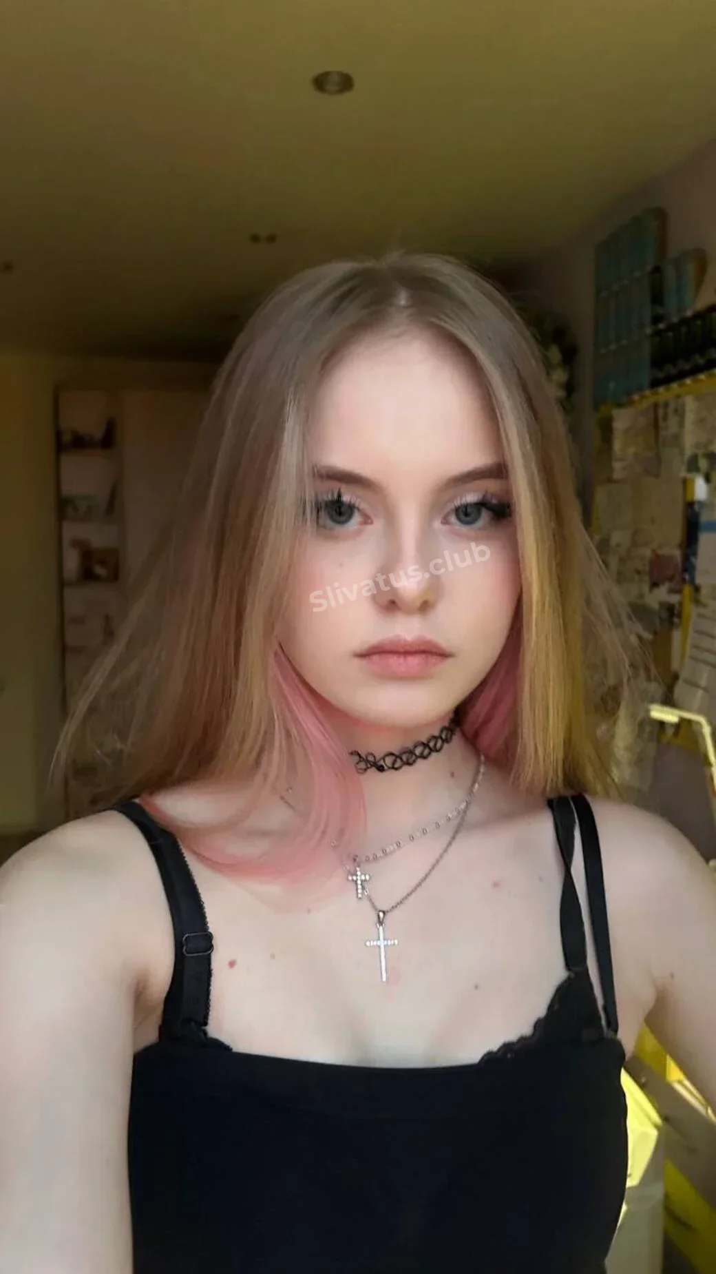Слив блогерши Голая Олька Долька слив фото сисек и видео 18+