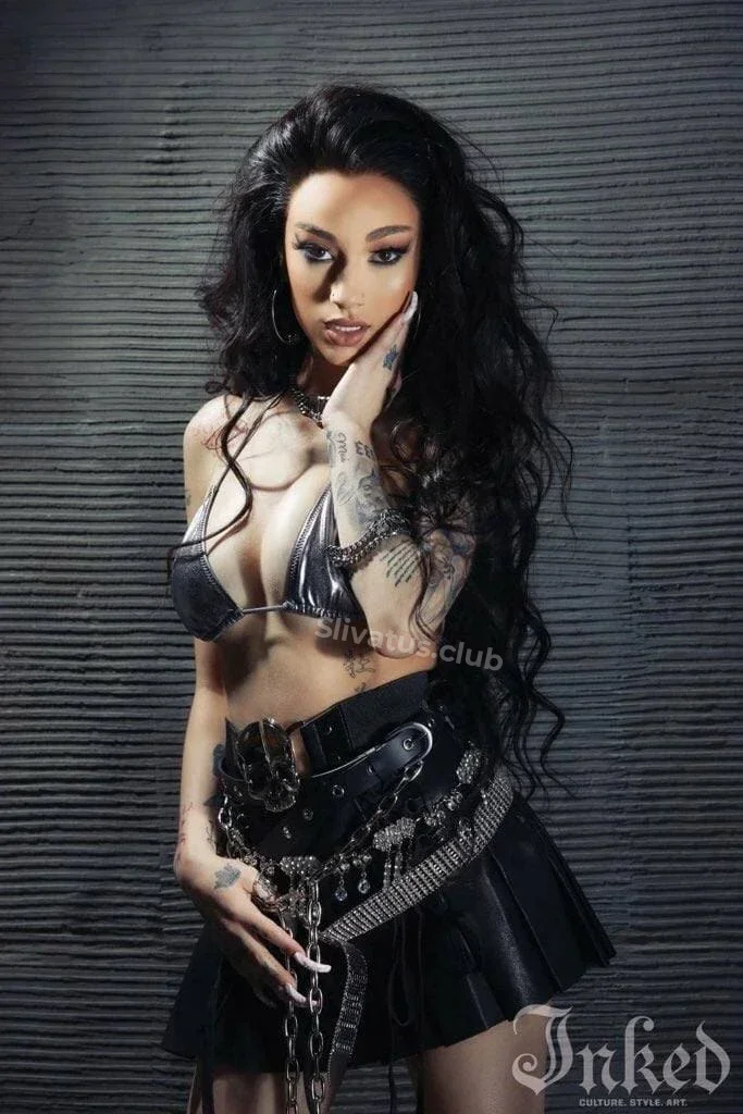 ВК Слив интимного фото звезды Bhad Bhabie
